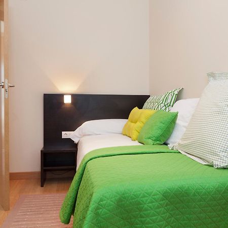 Aparthotel Jardines De Aristi Vitoria-Gasteiz Cameră foto