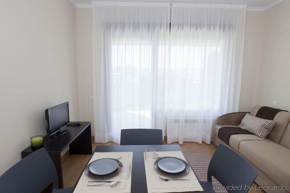 Aparthotel Jardines De Aristi Vitoria-Gasteiz Cameră foto